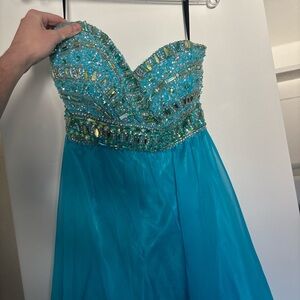 Elegant Blue Strapless Prom Dress